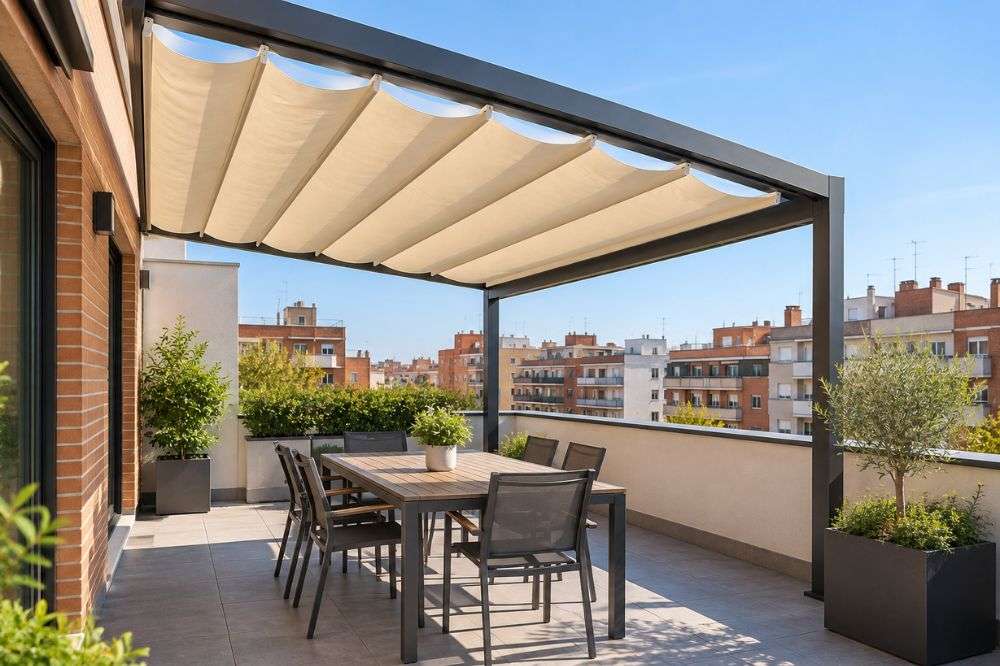 Pergola con toldo corredero